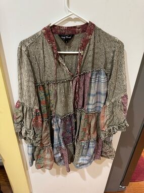 Young Threads Vintage-Inspired Olive Green Patchwork Tunic with Floral Accents